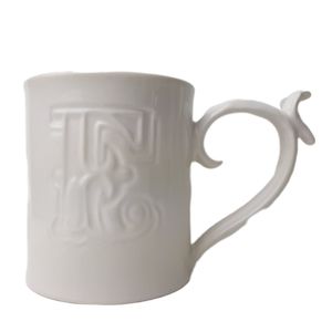 🍒 POTTERY BARN A - Z Mugs Monogram Coffee Cup Letter E